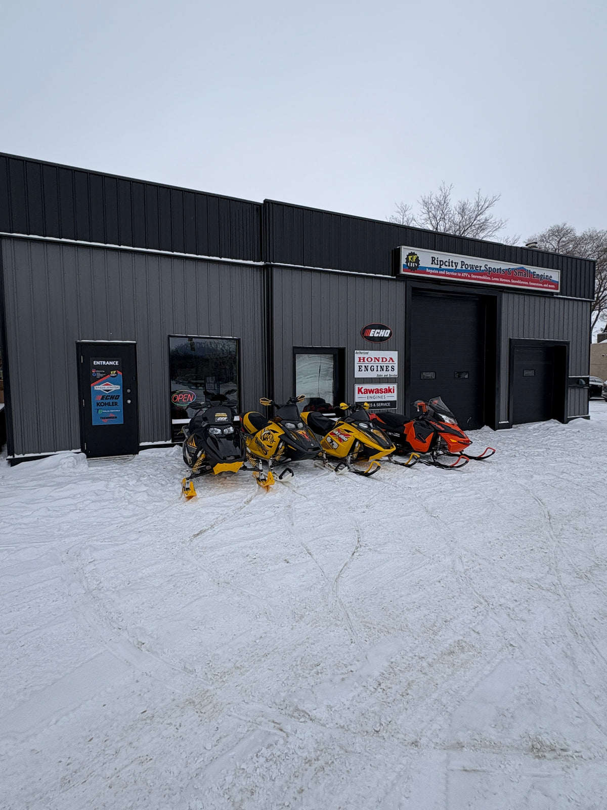 Snowmobile service at Ripcity